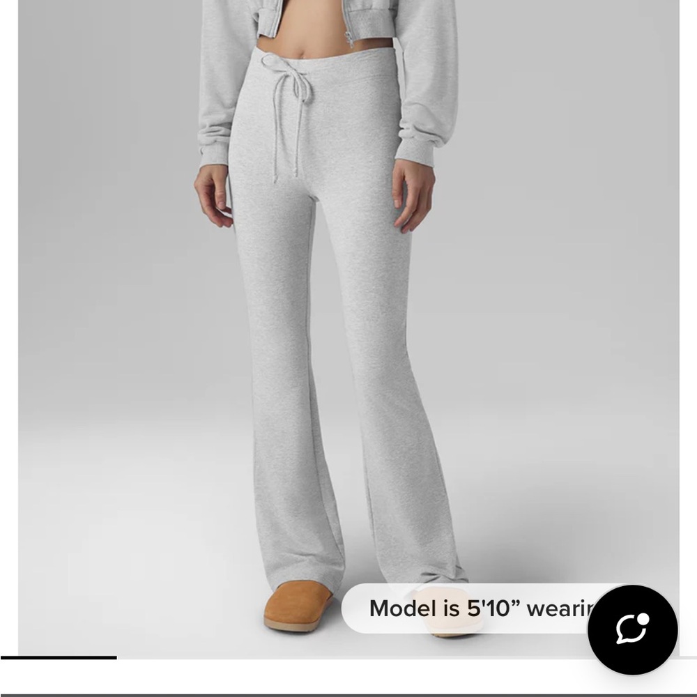 Alo sway bootcut sweatpant athletic heather grey small